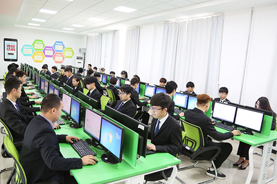 河南技师学院电子商务技术服务专业简介 技能培养与产业对接